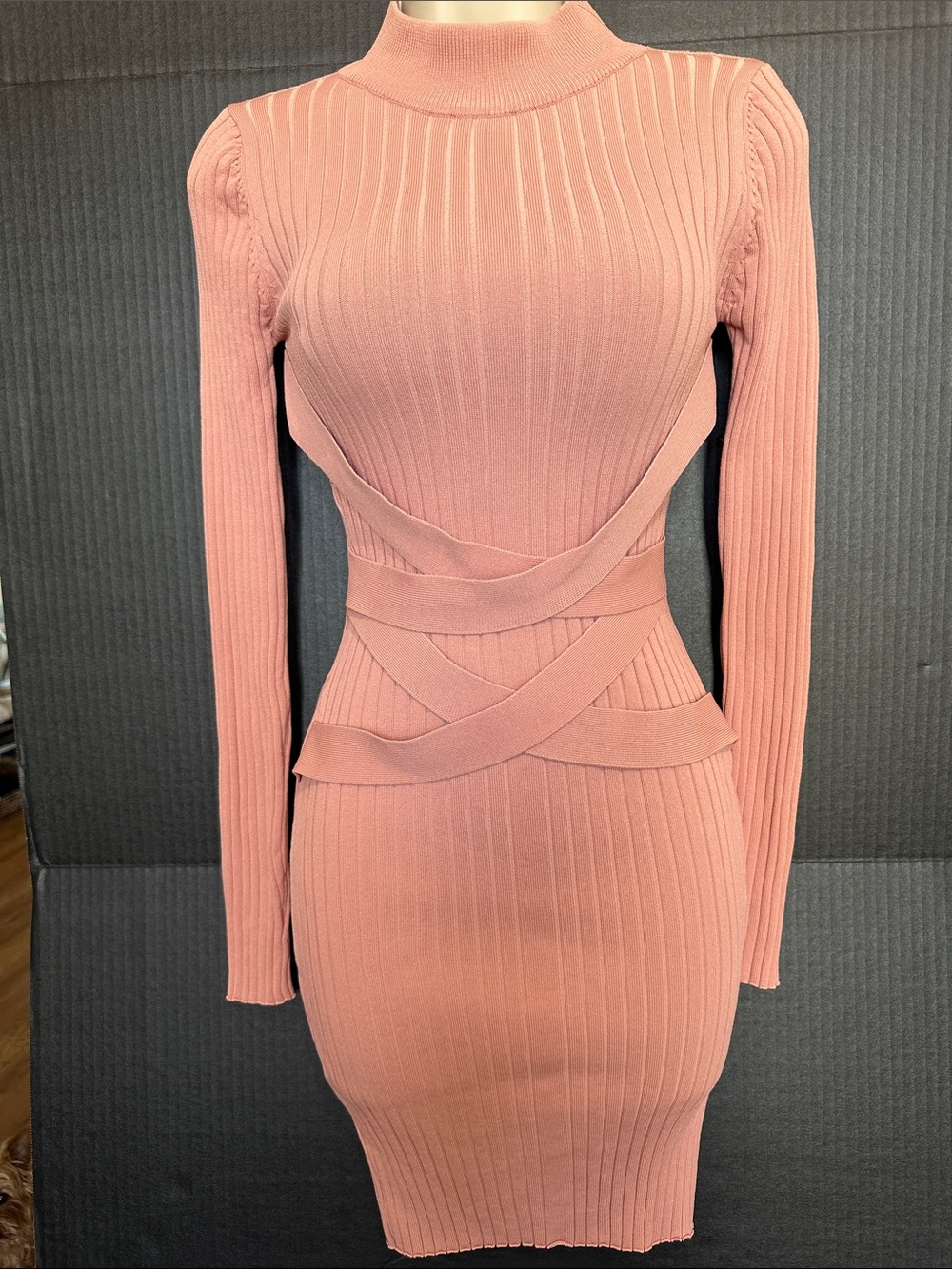 Hera Collection Ribbed Long-Sleeve Bodycon Dress in Dusty Pink